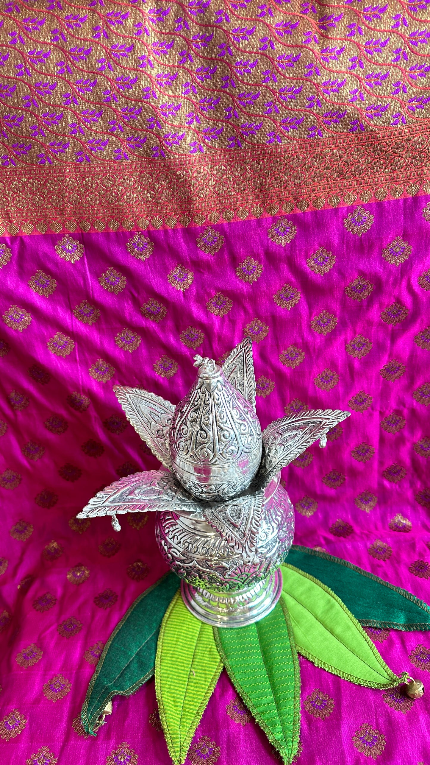 Divine Pooja Kalash with Nariyal | Traditional Indian Kalash for Poojas and Rituals – 650 gms