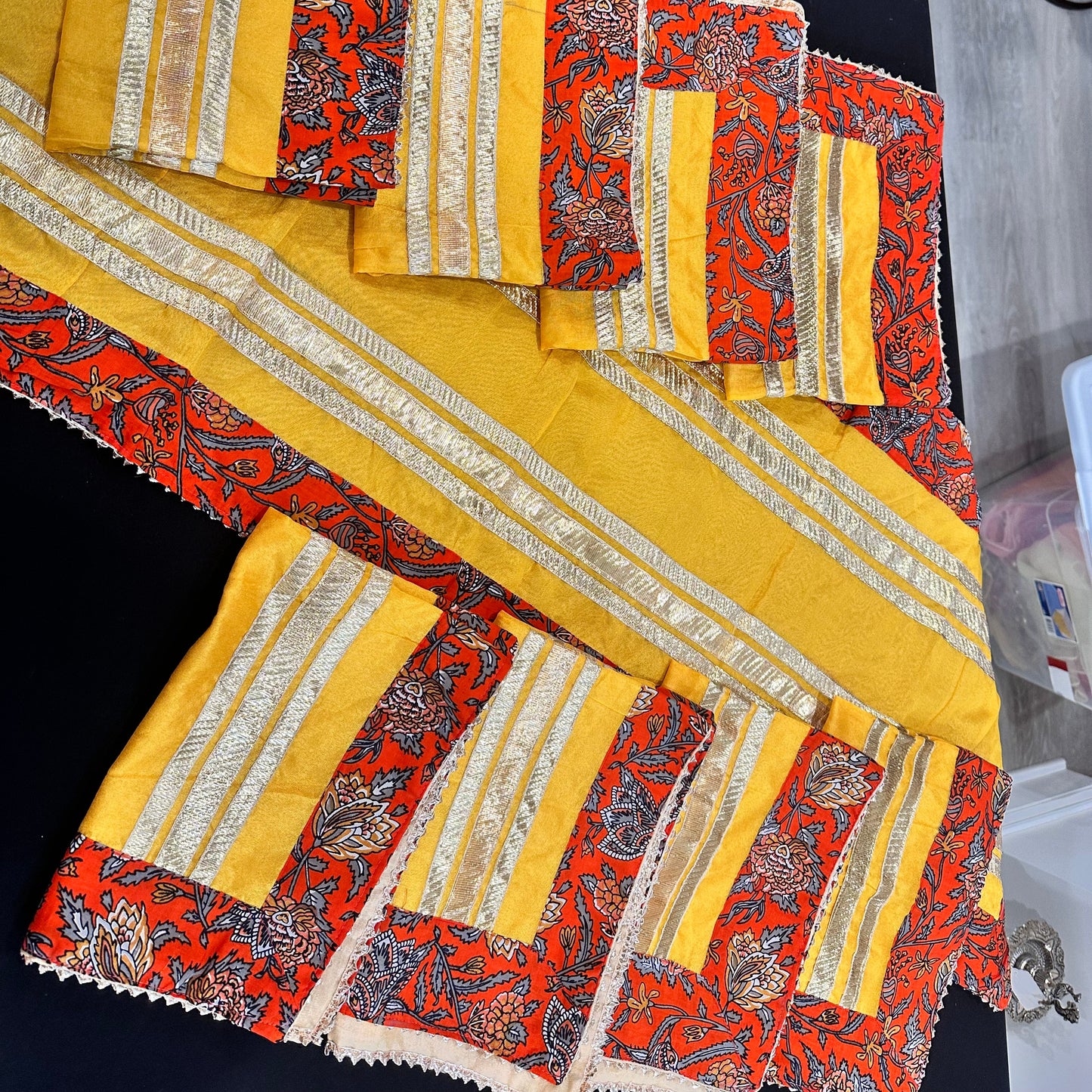 Luxurious Raw Silk Festive Dining Mat Set – 8 Pieces