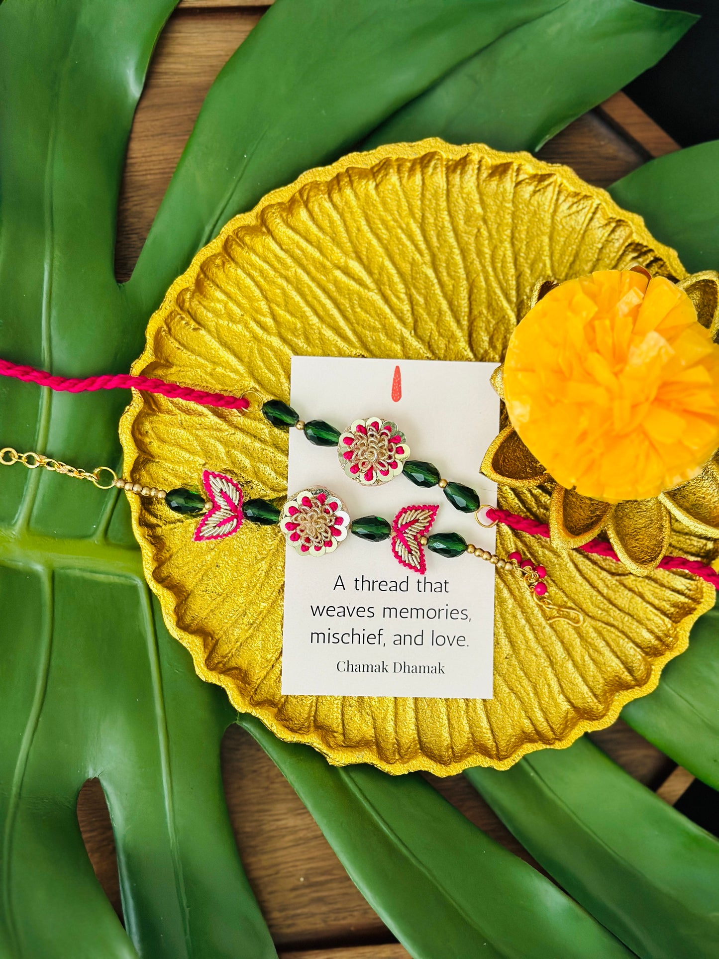 Heer-Ranjha Floral Rakhi Set