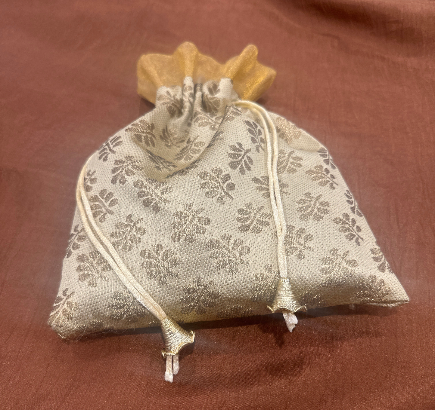 9 Piece Acrylic Swastik Set