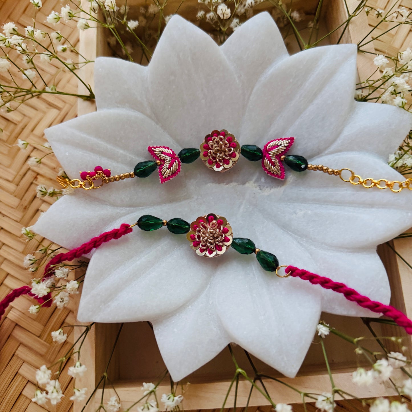 Heer-Ranjha Floral Rakhi Set
