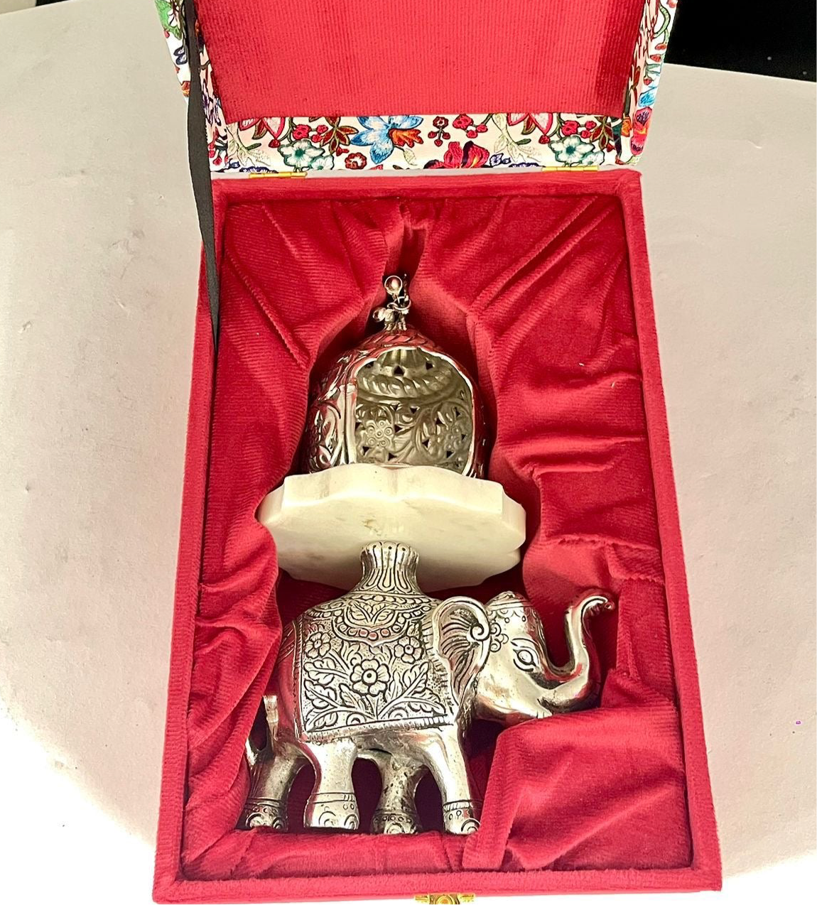 Silver Elephant Tealight Holder – Decorative Diya Stand with Gift Box