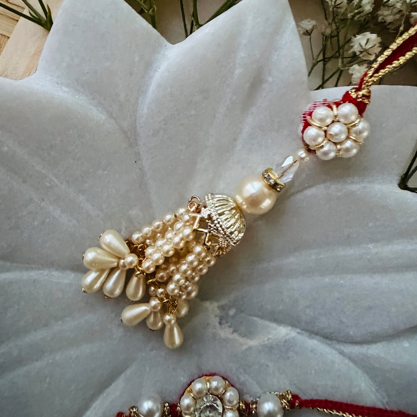 Pearl Flower Bhaiya Bhabhi Rakhi Set
