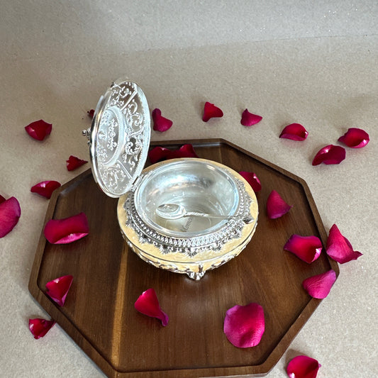 Cream Enamel Sugar Pot with Removable Glass Bowl – Elegant Gift in Satin-Lined Box | Ideal for Home Décor, Wedding & Housewarming Gifts